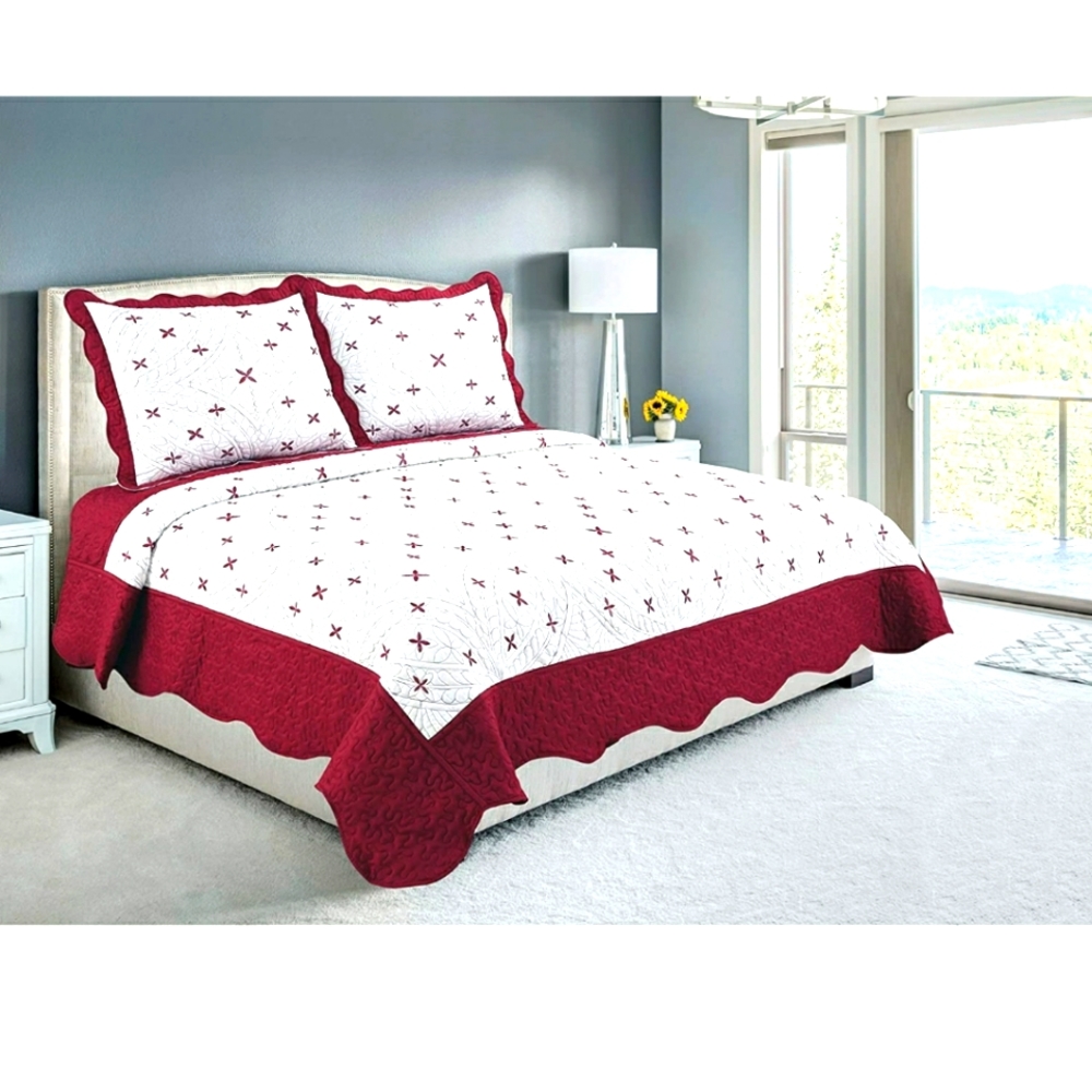 Brand New Marina Decoration Red and White Floral Queen Quilt Set - 2-Pie…